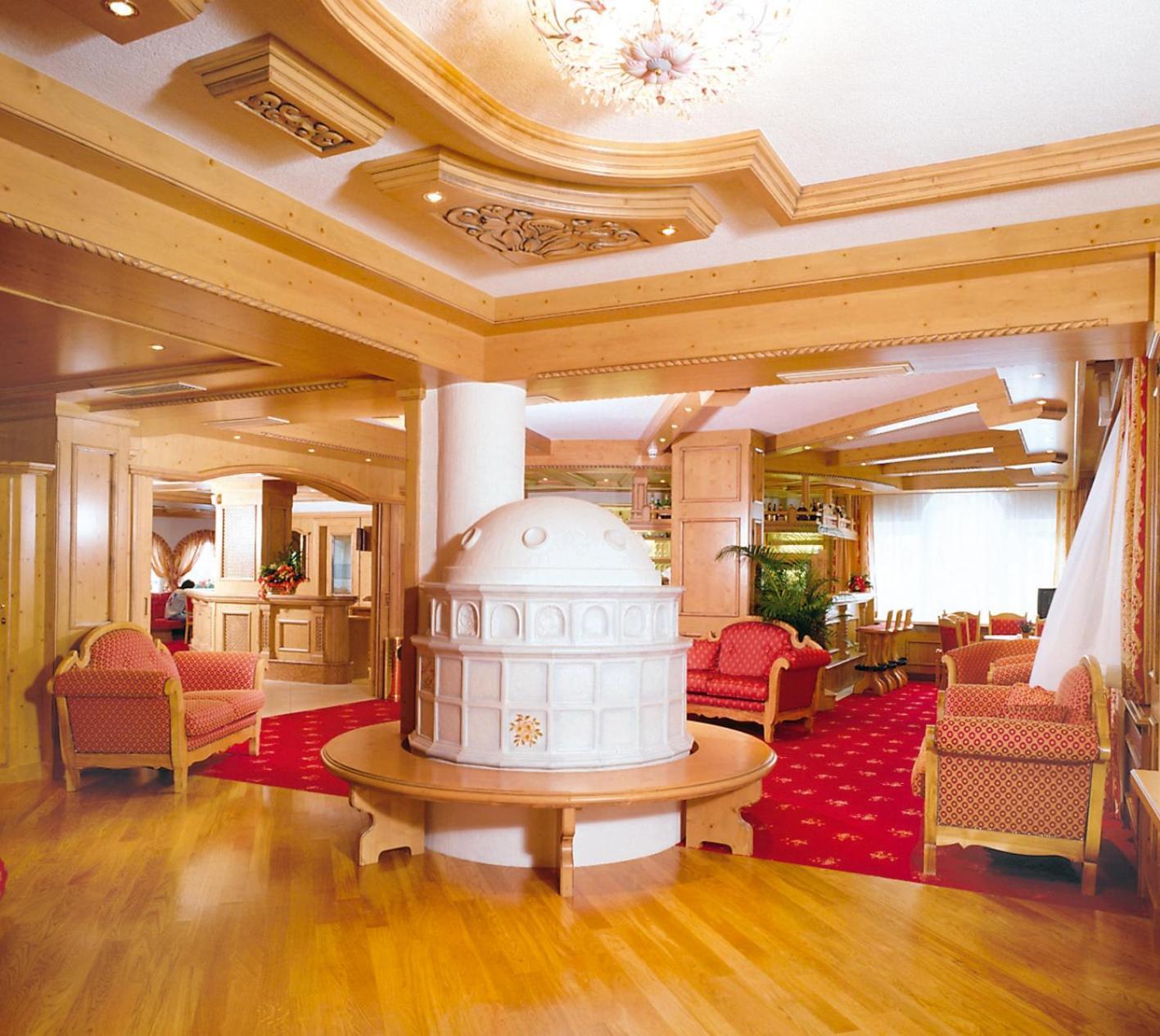 Hotel Diamant Park Campitello di Fassa Zewnętrze zdjęcie