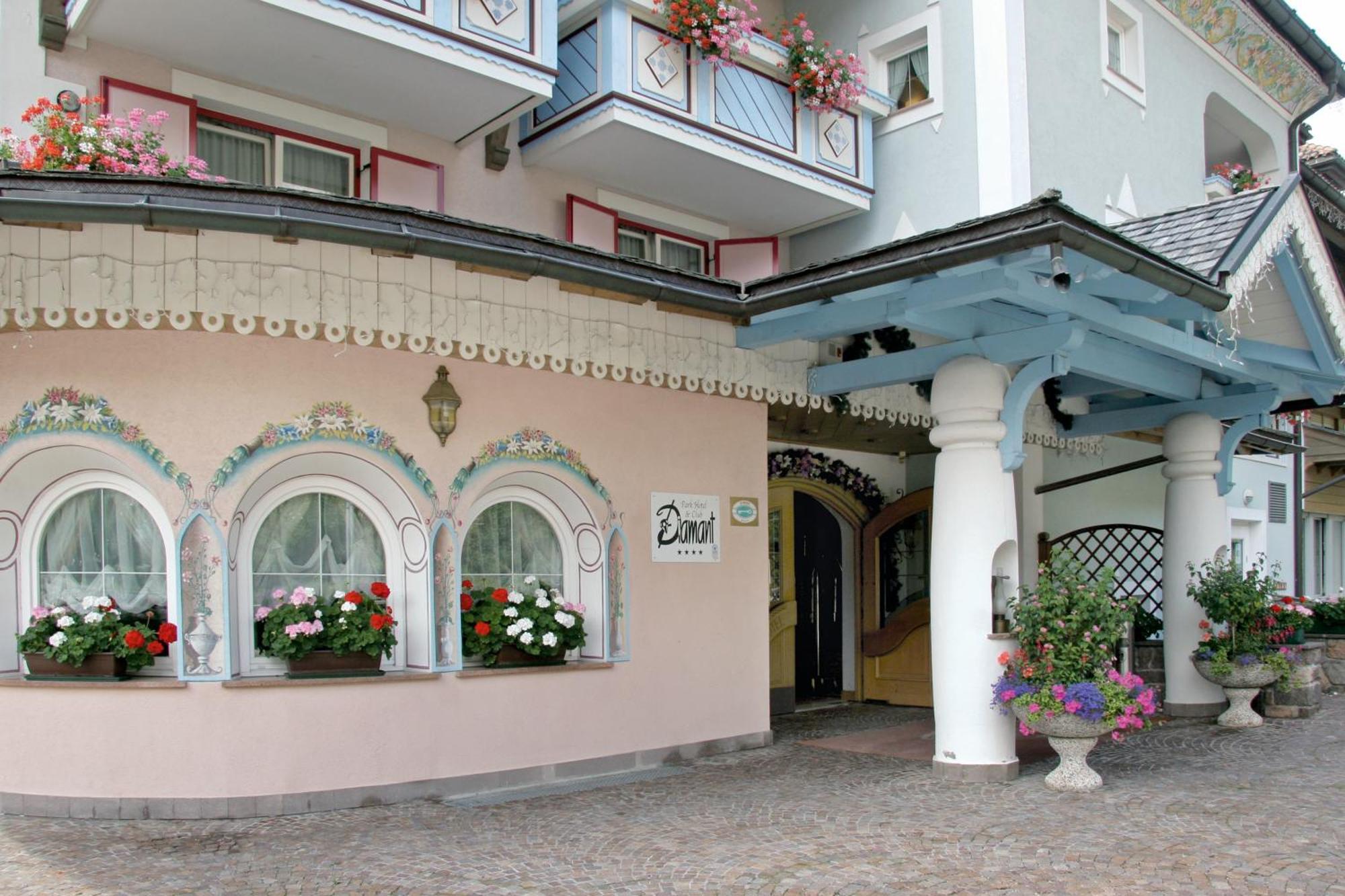 Hotel Diamant Park Campitello di Fassa Zewnętrze zdjęcie