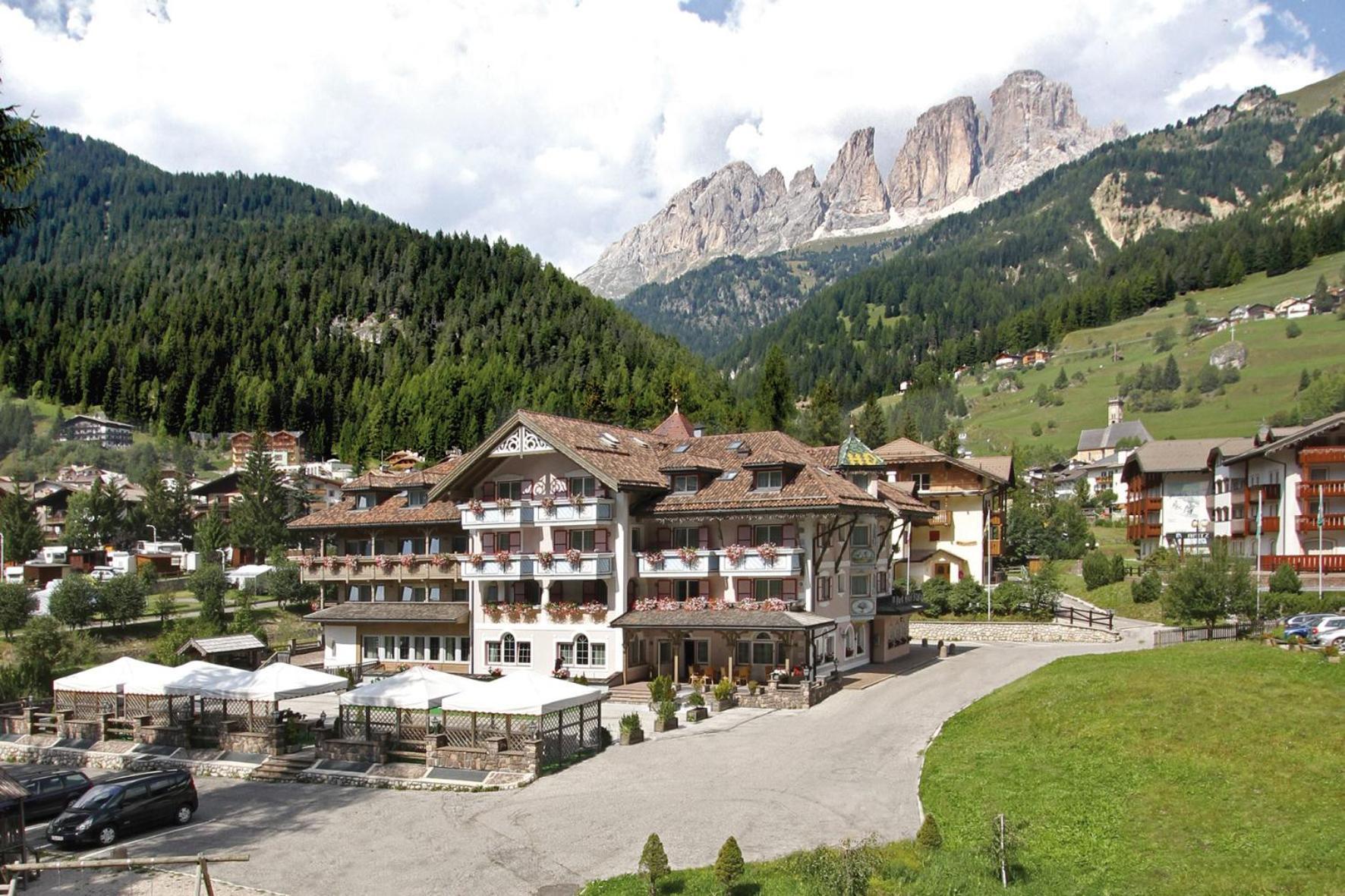 Hotel Diamant Park Campitello di Fassa Zewnętrze zdjęcie