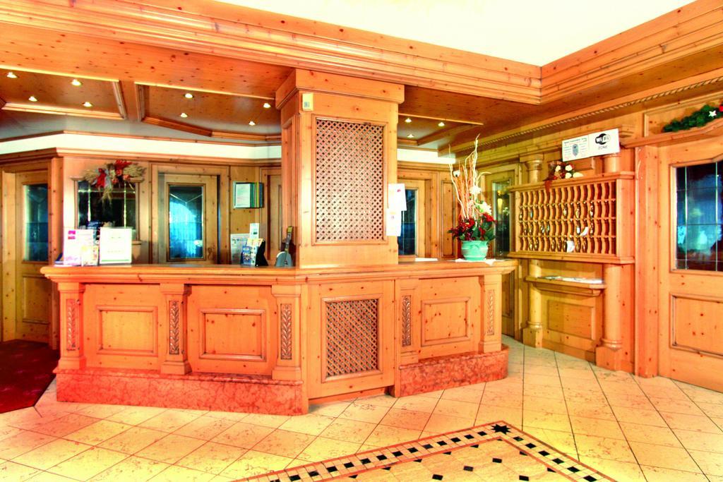 Hotel Diamant Park Campitello di Fassa Zewnętrze zdjęcie
